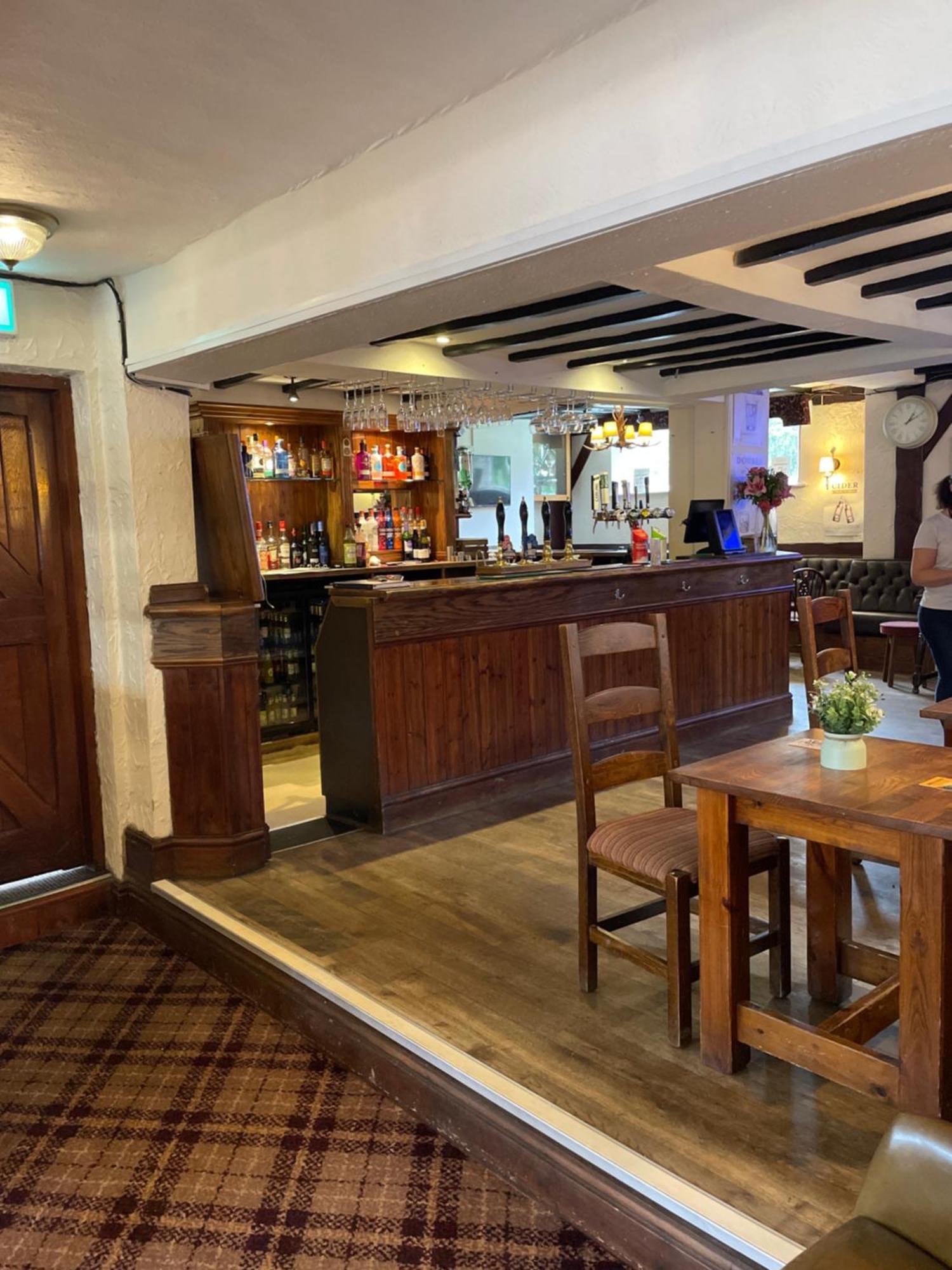 The Bucks Head Hotel Чёч Стретон Экстерьер фото